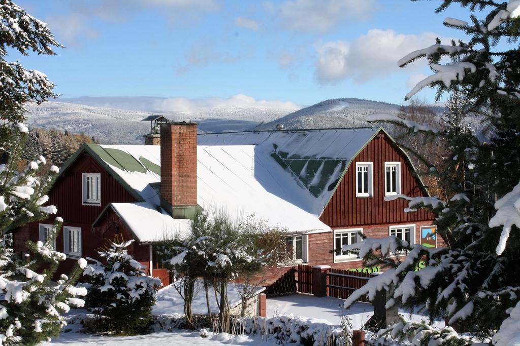 Rodinny Hotel Kaiser Desná 外观 照片